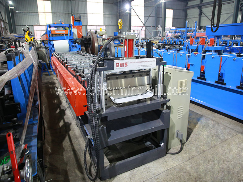 Kr 18 Standing Seam Roll Forming Machine